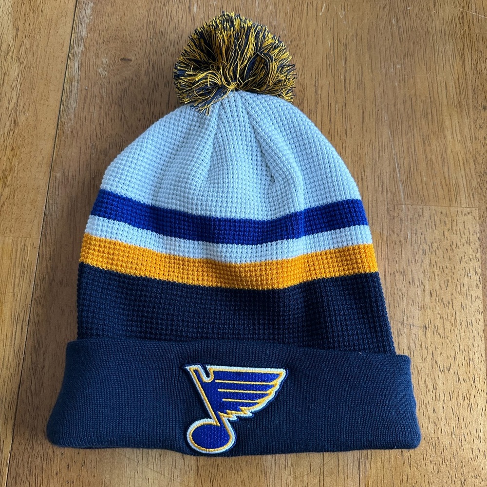 Fanatics like new St Louis Blues NHL hockey hat beanie